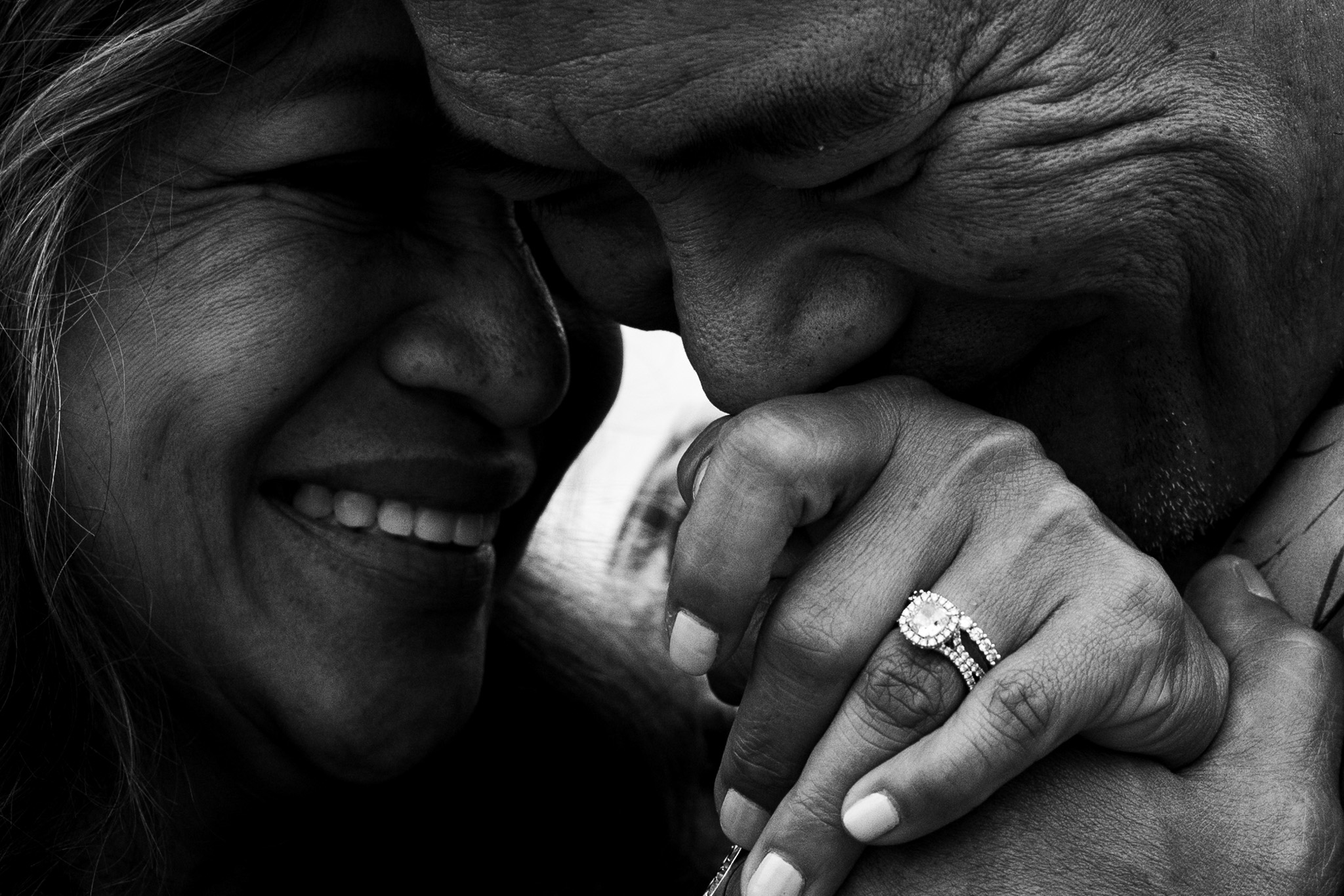 Couple at Ko Olina, Oahu — wedding and couples photography by Zac Tocher